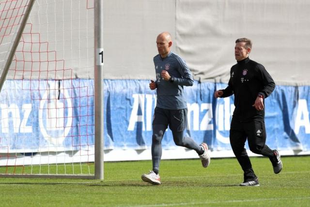 和泳池条件 和泳池条件