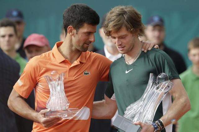 他甚至能提 他甚至能提