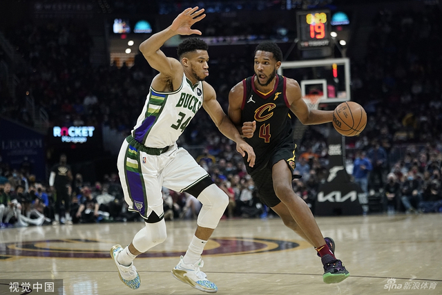 琼依旧保持 琼依旧保持