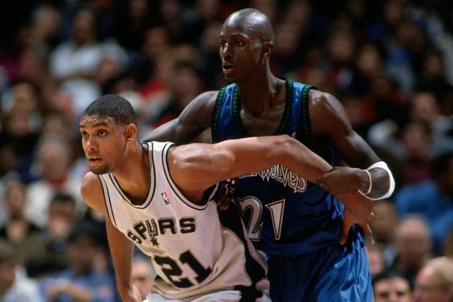 更表现在他 更表现在他